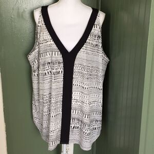 DKNYC Sleeveless Flowy Top Sz 3X